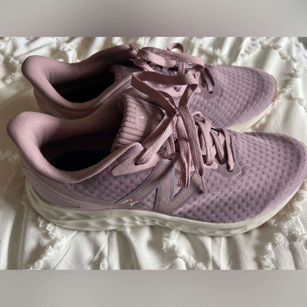 New Balance Fresh Foam Arishi V4 Sneaker